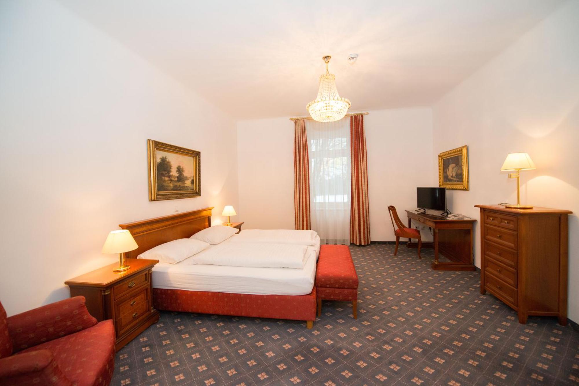 Parkhotel Styria Steyr Exterior foto